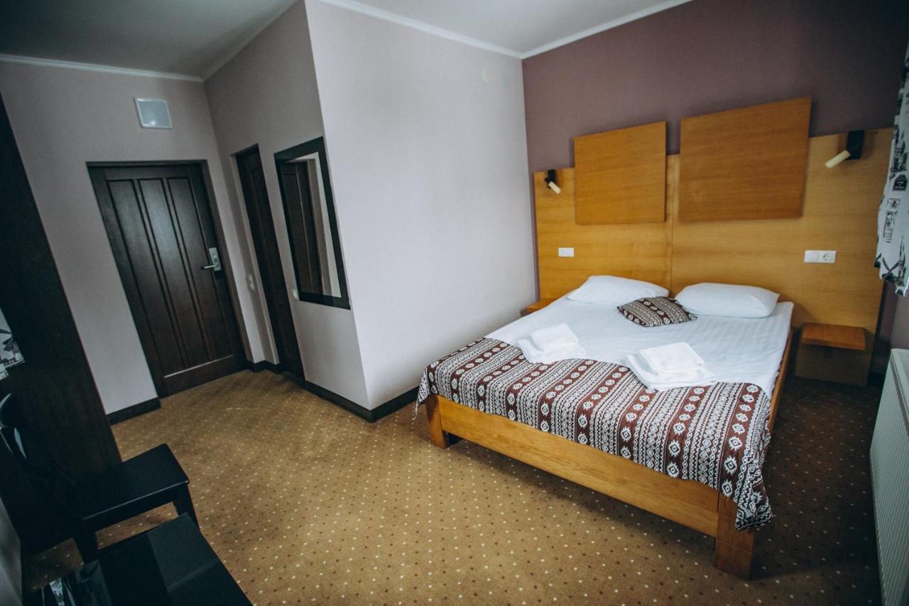 Hotel Hoch Land Yablunytsya Exterior foto