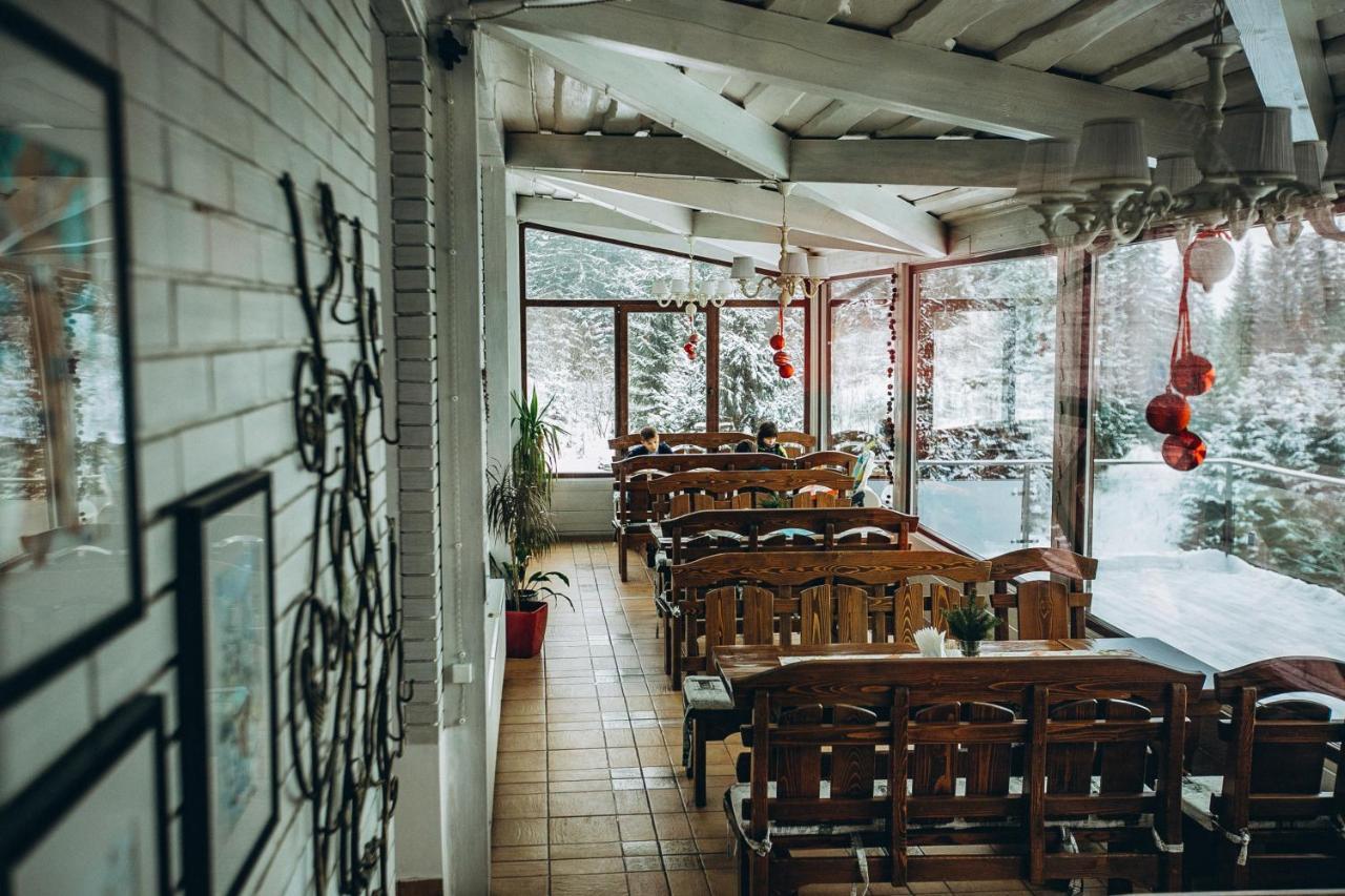 Hotel Hoch Land Yablunytsya Exterior foto