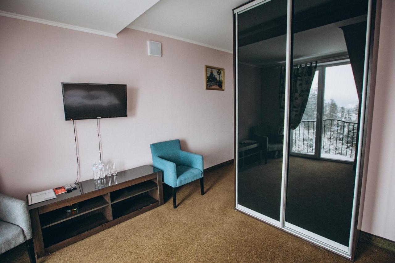 Hotel Hoch Land Yablunytsya Exterior foto
