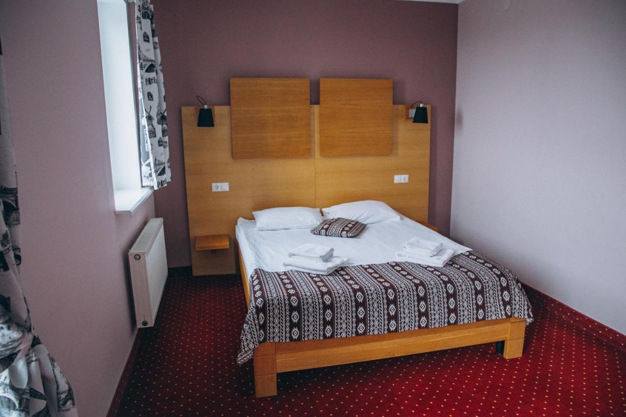 Hotel Hoch Land Yablunytsya Exterior foto
