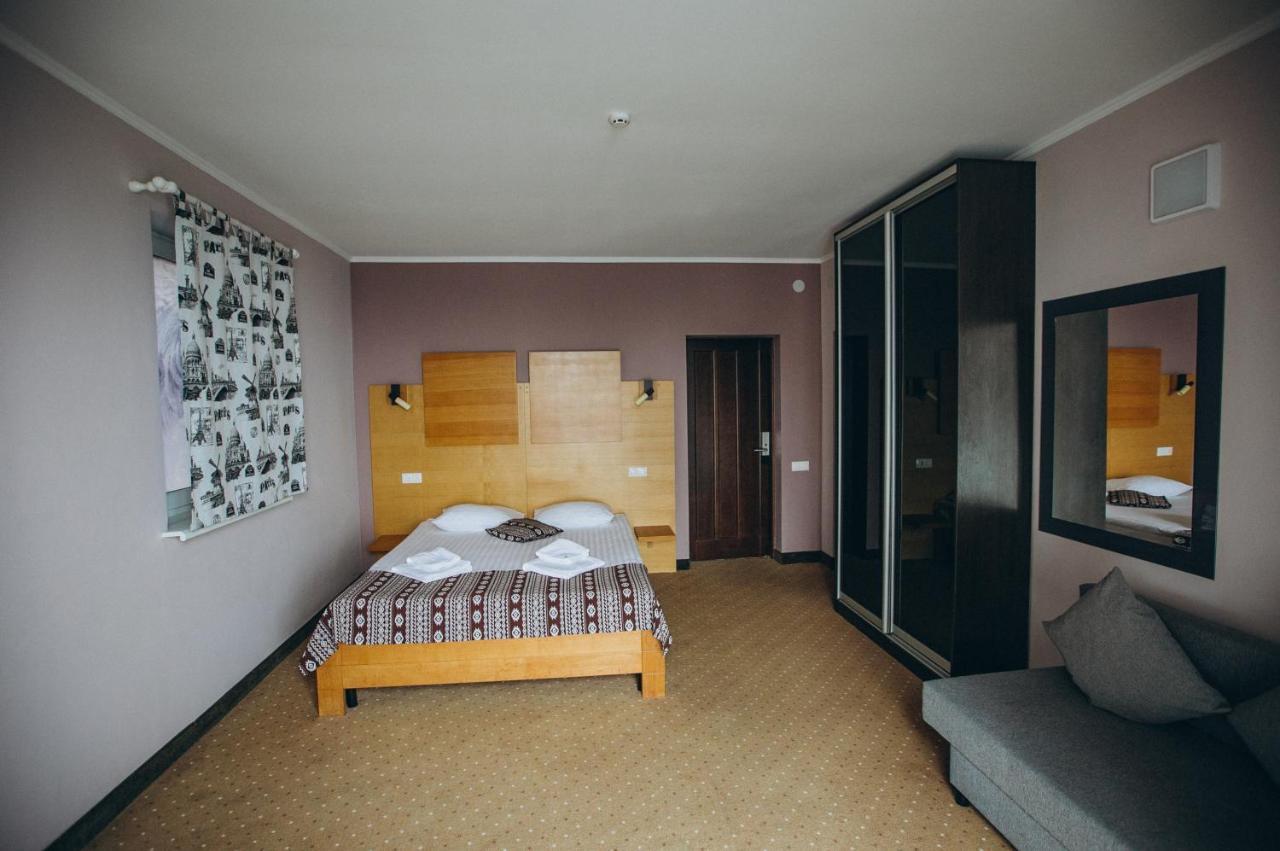 Hotel Hoch Land Yablunytsya Exterior foto